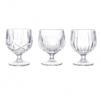 Wine glasses