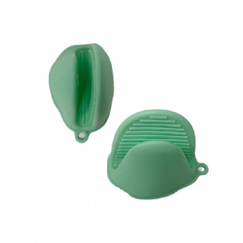 Ribbed Silicone Oven Mitt